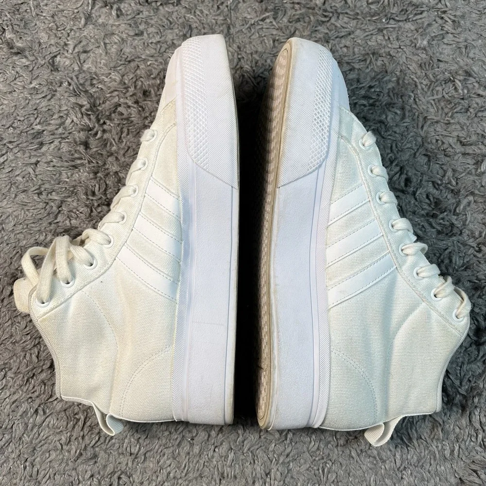 adidas bravada mid